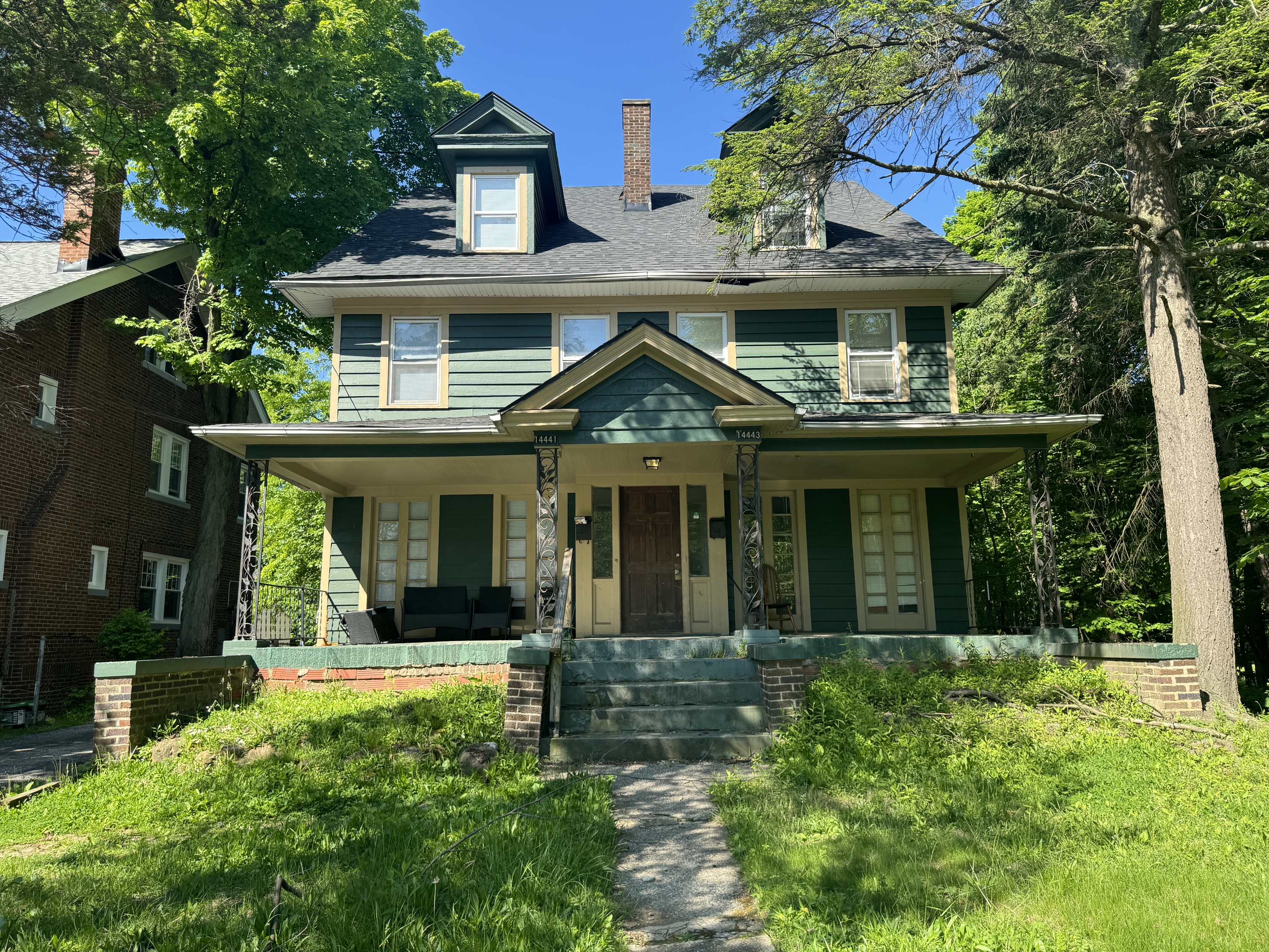 14441 Superior Ave - 1